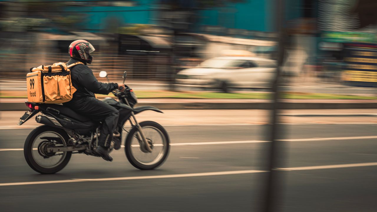 Deliveroo Commission Rate UK 2026: What Restaurants Pay