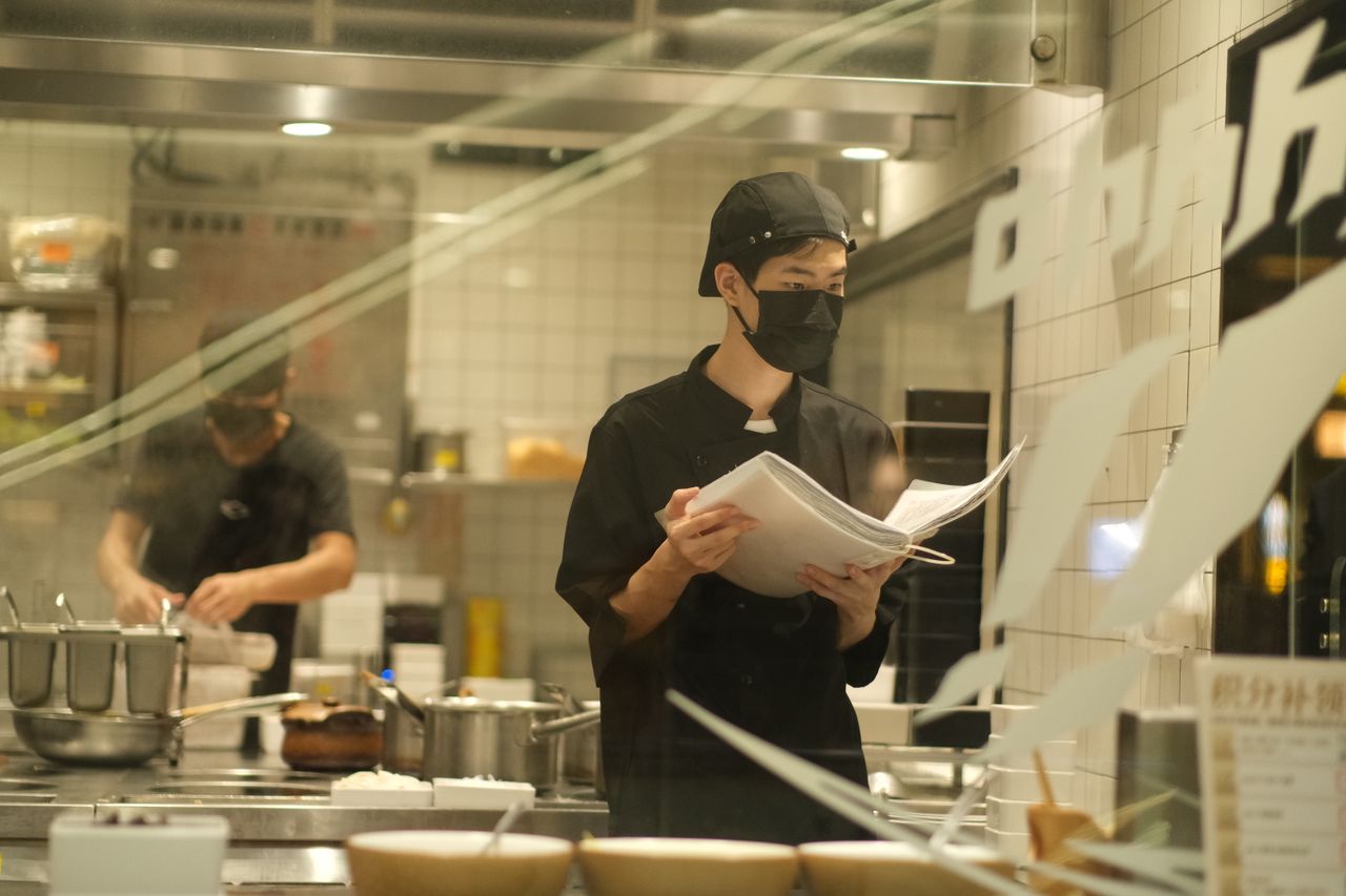 Kitchen Display System vs Ticket Printer: Which Is Right?