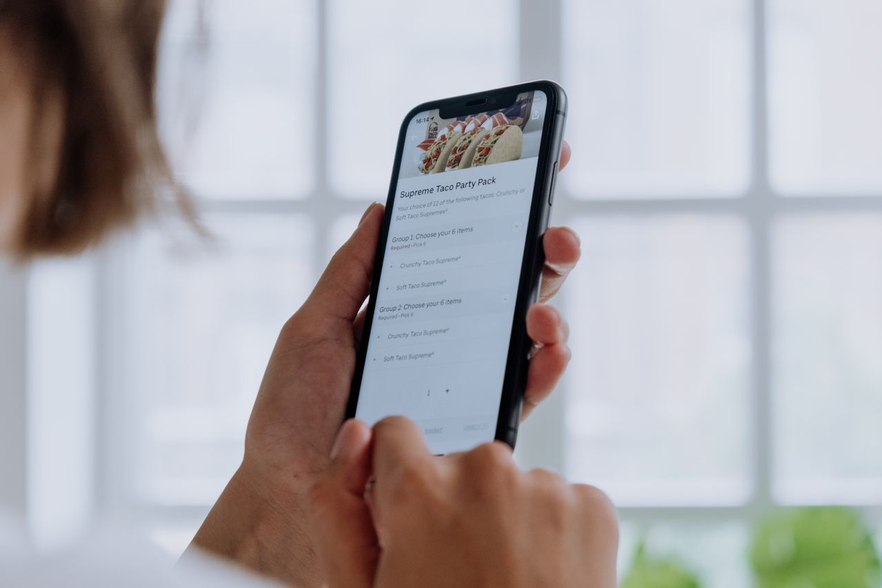Phone Ordering System for Takeaways: Stop Missed Orders
